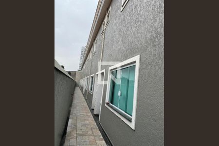 Casa à venda com 67m², 2 quartos e 2 vagas