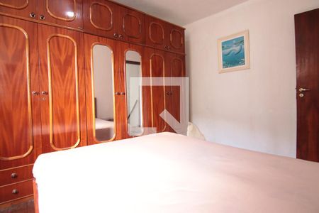 Casa à venda com 324m², 6 quartos e 1 vagaQuarto 2