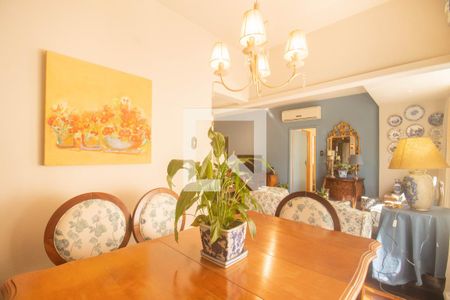 Sala de apartamento à venda com 2 quartos, 116m² em Bom Fim, Porto Alegre