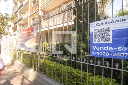 Apartamento à venda com 116m², 2 quartos e 1 vagaFachada