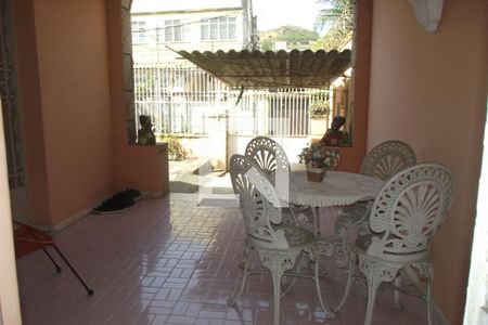 Casa à venda com 254m², 4 quartos e 2 vagasÁrea Externa