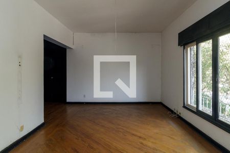 Casa à venda com 400m², 3 quartos e sem vaga Casa à venda com 400m², 3 quartos e sem vagaQuarto 1 - Suíte