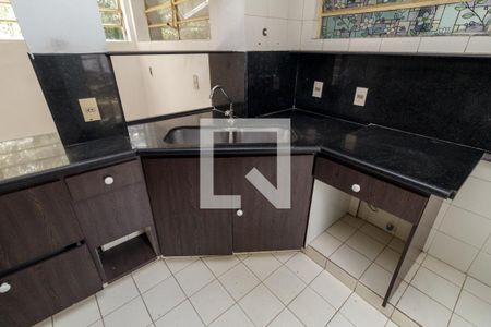 Casa à venda com 400m², 3 quartos e sem vaga Casa à venda com 400m², 3 quartos e sem vagaCozinha