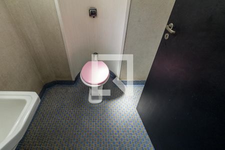 Casa à venda com 400m², 3 quartos e sem vaga Casa à venda com 400m², 3 quartos e sem vagaLavabo