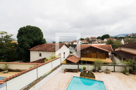 Casa de condomínio à venda com 491m², 4 quartos e 2 vagas Casa de condomínio à venda com 491m², 4 quartos e 2 vagasVista