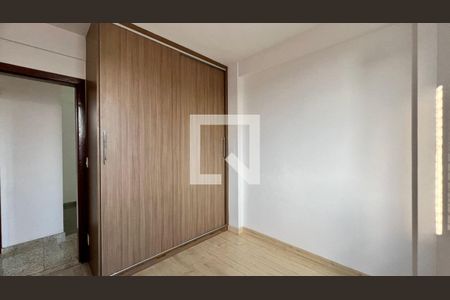 Quarto 1 de apartamento para alugar com 3 quartos, 105m² em Castelo, Belo Horizonte