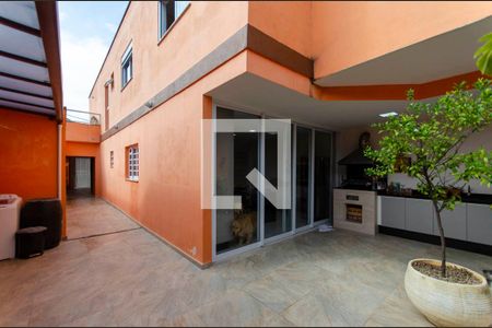 Casa à venda com 420m², 3 quartos e 3 vagasQuintal
