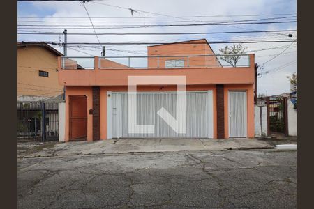 Casa à venda com 420m², 3 quartos e 3 vagasFachada