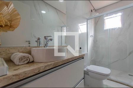 Casa à venda com 420m², 3 quartos e 3 vagasBanheiro 1