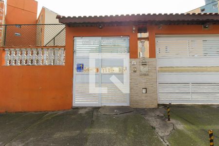 Apartamento à venda com 41m², 2 quartos e 1 vaga Apartamento à venda com 41m², 2 quartos e 1 vagaFachada