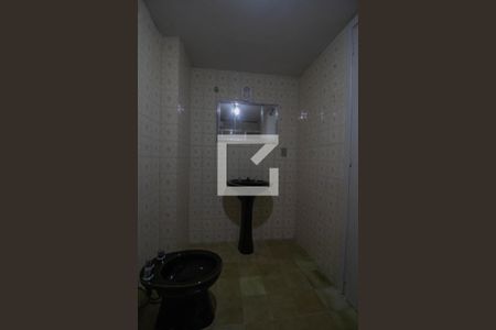Apartamento à venda com 100m², 3 quartos e 1 vaga Apartamento à venda com 100m², 3 quartos e 1 vagaBanheiro 2