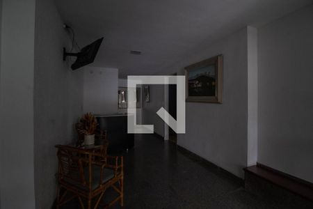 Apartamento à venda com 100m², 3 quartos e 1 vaga Apartamento à venda com 100m², 3 quartos e 1 vagaHall