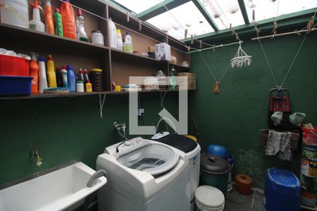 Casa à venda com 117m², 3 quartos e 1 vagaÁrea de Serviço