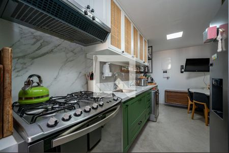 Apartamento à venda com 136m², 3 quartos e 2 vagas Apartamento à venda com 136m², 3 quartos e 2 vagasCozinha