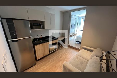 Sala/cozinha de apartamento para alugar com 1 quarto, 27m² em Cerqueira César, São Paulo