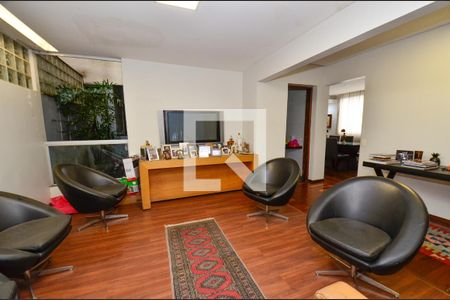 Apartamento à venda com 137m², 4 quartos e 2 vagas Apartamento à venda com 137m², 4 quartos e 2 vagasSala2