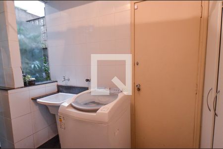 Apartamento à venda com 137m², 4 quartos e 2 vagas Apartamento à venda com 137m², 4 quartos e 2 vagasArea de serviço