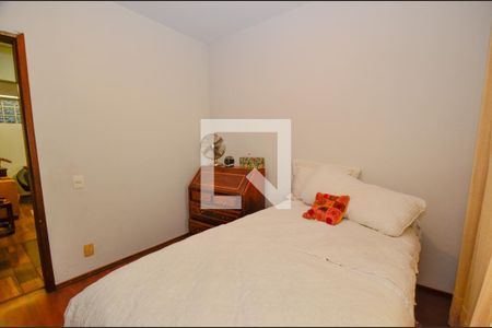 Apartamento à venda com 137m², 4 quartos e 2 vagas Apartamento à venda com 137m², 4 quartos e 2 vagasQuarto1