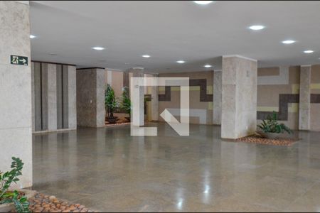 Apartamento à venda com 137m², 4 quartos e 2 vagas Apartamento à venda com 137m², 4 quartos e 2 vagasHall entrada