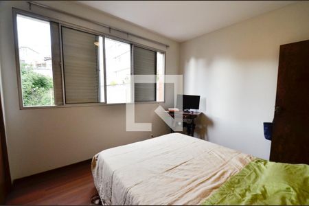 Apartamento à venda com 137m², 4 quartos e 2 vagas Apartamento à venda com 137m², 4 quartos e 2 vagasQuarto4