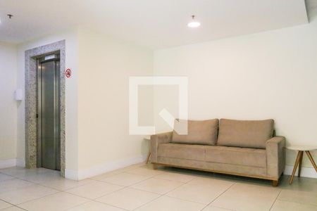 Apartamento à venda com 162m², 4 quartos e 3 vagas Apartamento à venda com 162m², 4 quartos e 3 vagasPortaria