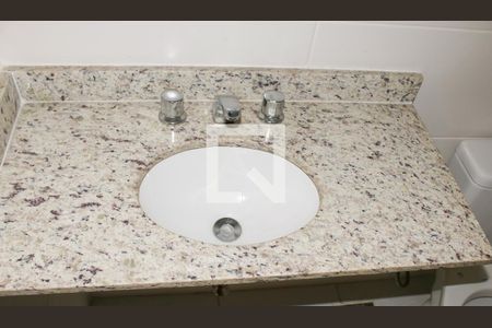 Apartamento à venda com 162m², 4 quartos e 3 vagas Apartamento à venda com 162m², 4 quartos e 3 vagasBanheiro Social