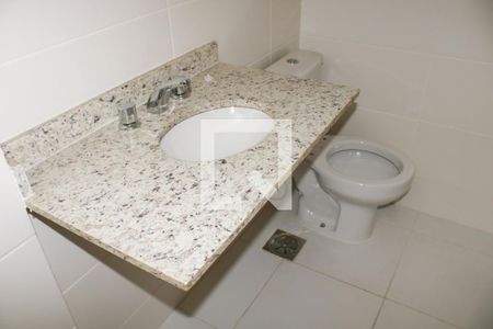 Apartamento à venda com 162m², 4 quartos e 3 vagas Apartamento à venda com 162m², 4 quartos e 3 vagasBanheiro da Suite