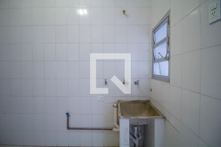 Casa à venda com 100m², 2 quartos e 2 vagas Casa à venda com 100m², 2 quartos e 2 vagasÁrea de Serviço