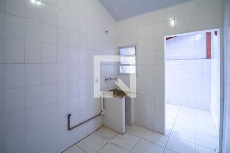 Casa à venda com 100m², 2 quartos e 2 vagas Casa à venda com 100m², 2 quartos e 2 vagasÁrea de Serviço