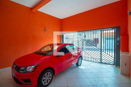 Casa à venda com 100m², 2 quartos e 2 vagas Casa à venda com 100m², 2 quartos e 2 vagasGaragem