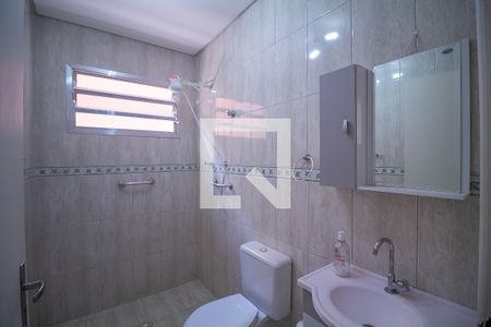 Casa à venda com 100m², 2 quartos e 2 vagas Casa à venda com 100m², 2 quartos e 2 vagasBanheiro 2