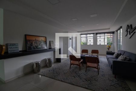 Apartamento à venda com 40m², 1 quarto e 1 vaga Apartamento à venda com 40m², 1 quarto e 1 vagaHall 2