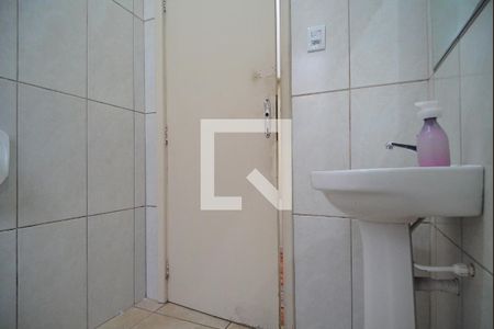 Casa à venda com 300m², 7 quartos e 2 vagasBanheiro 3