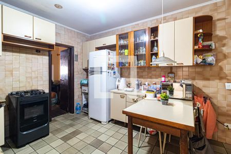 Casa à venda com 165m², 3 quartos e 2 vagasCozinha