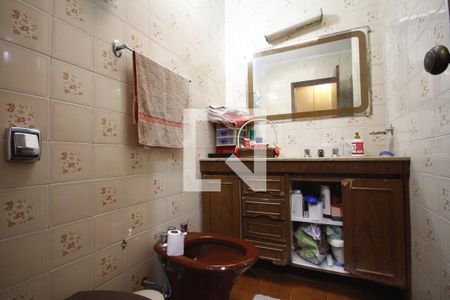 Casa à venda com 300m², 3 quartos e 4 vagasSuíte