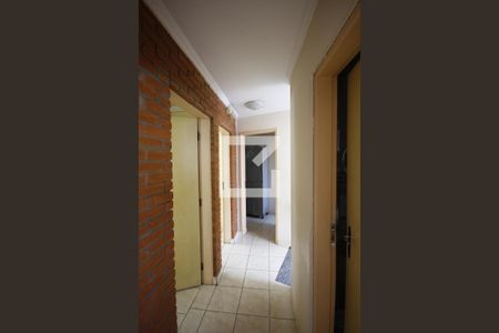 Casa à venda com 300m², 3 quartos e 4 vagasCorredor