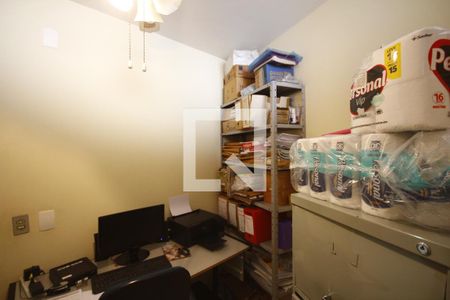 Casa à venda com 300m², 3 quartos e 4 vagasSala 4