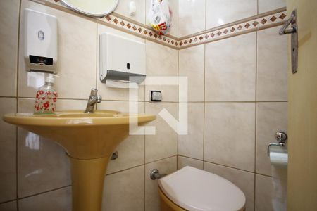 Casa à venda com 300m², 3 quartos e 4 vagasBanheiro