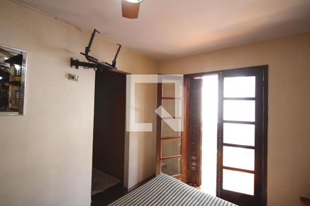 Casa à venda com 300m², 3 quartos e 4 vagasSuíte