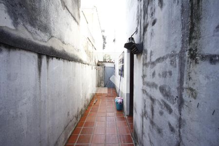 Casa à venda com 300m², 3 quartos e 4 vagasCorredor