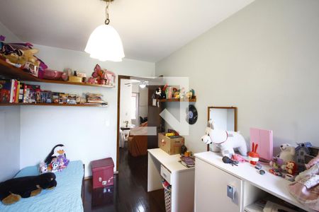 Casa à venda com 300m², 3 quartos e 4 vagasQuarto 2