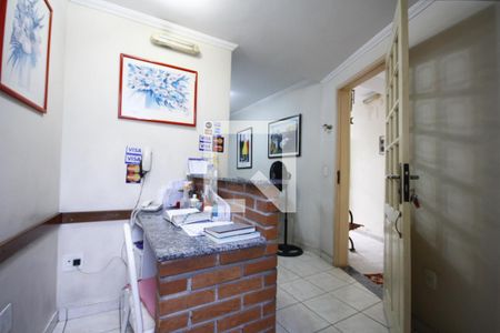 Casa à venda com 300m², 3 quartos e 4 vagasRecepção