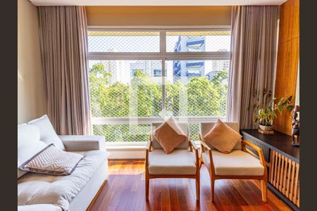 Sala de apartamento à venda com 3 quartos, 180m² em Cambuci, São Paulo