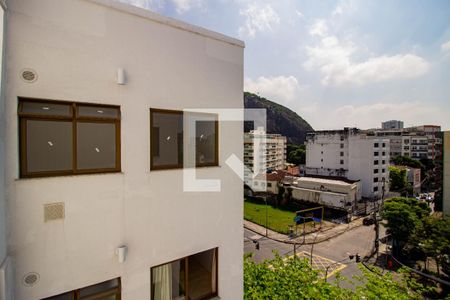 Apartamento para alugar com 80m², 2 quartos e 1 vaga Apartamento para alugar com 80m², 2 quartos e 1 vagaVista da Área de Serviço