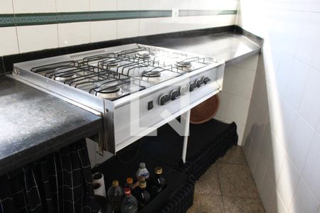 Casa à venda com 174m², 5 quartos e 2 vagasCozinha