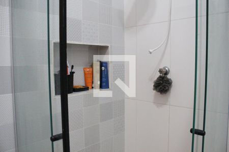 Casa à venda com 174m², 5 quartos e 2 vagasBanheiro 2