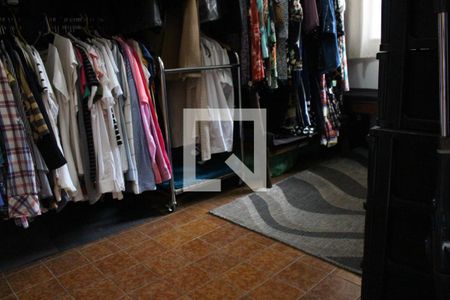 Casa à venda com 174m², 5 quartos e 2 vagasQuarto 4