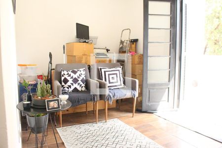 Casa à venda com 174m², 5 quartos e 2 vagasQuarto 3