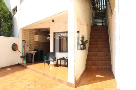 Casa à venda com 174m², 5 quartos e 2 vagasÁrea Externa