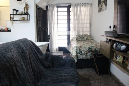 Casa à venda com 174m², 5 quartos e 2 vagasQuarto 5